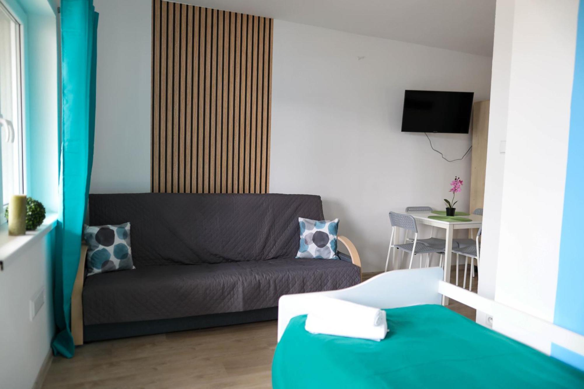 Apartamenty Poddabek- Basen Kryty, Sauna, Animacje Dla Dzieci , Malpi Gaj, Baseny Na Dachu Poddabie Luaran gambar