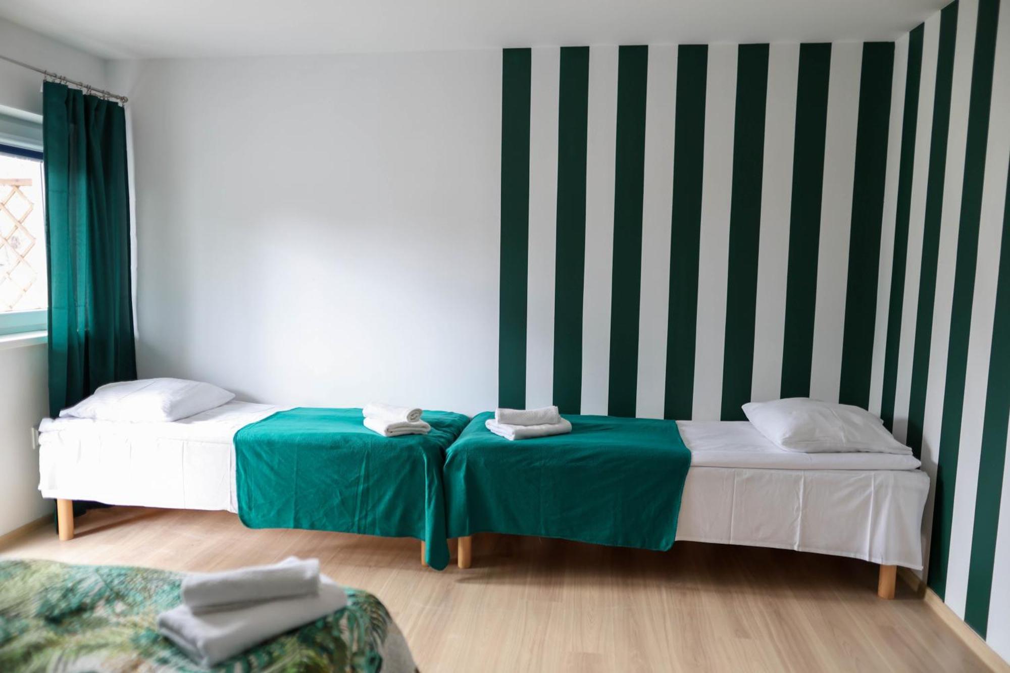 Apartamenty Poddabek- Basen Kryty, Sauna, Animacje Dla Dzieci , Malpi Gaj, Baseny Na Dachu Poddabie Luaran gambar